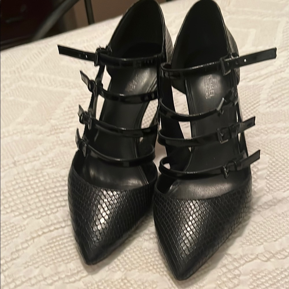 Black heels